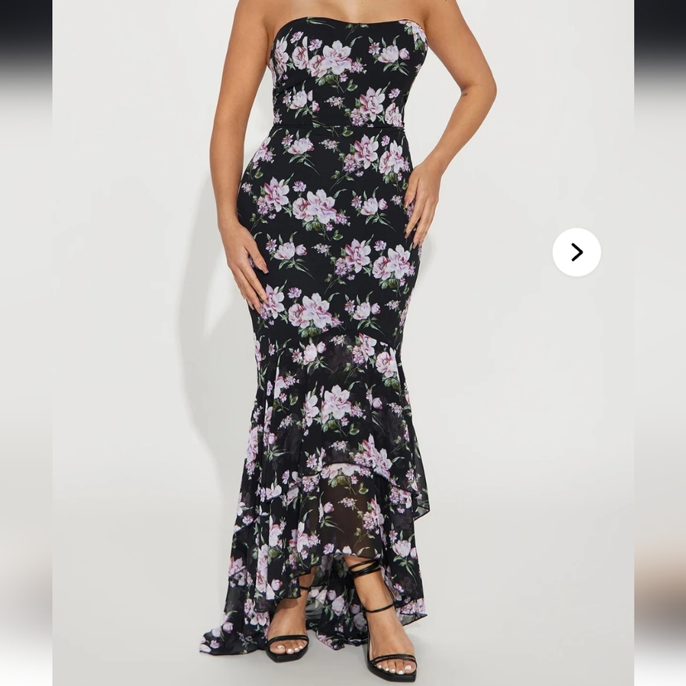 FASHION NOVA JEANNIE FLORAL STRAPLESS MAXI DRESS LAYERED RUFFLES XS NWT BLACK